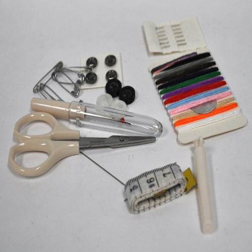 Fiskars Survival Sewing Kit 62 Pieces