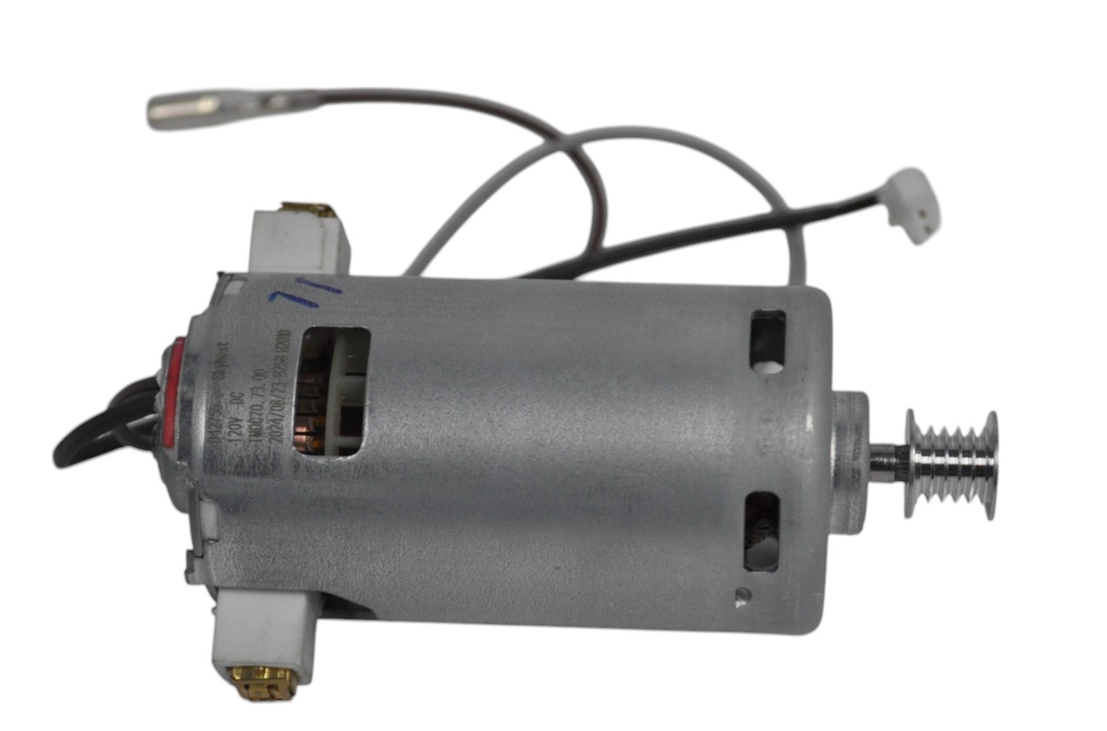 Titan T3600 Upright Vacuum Grooved Shaft Brushroll Motor 561082103